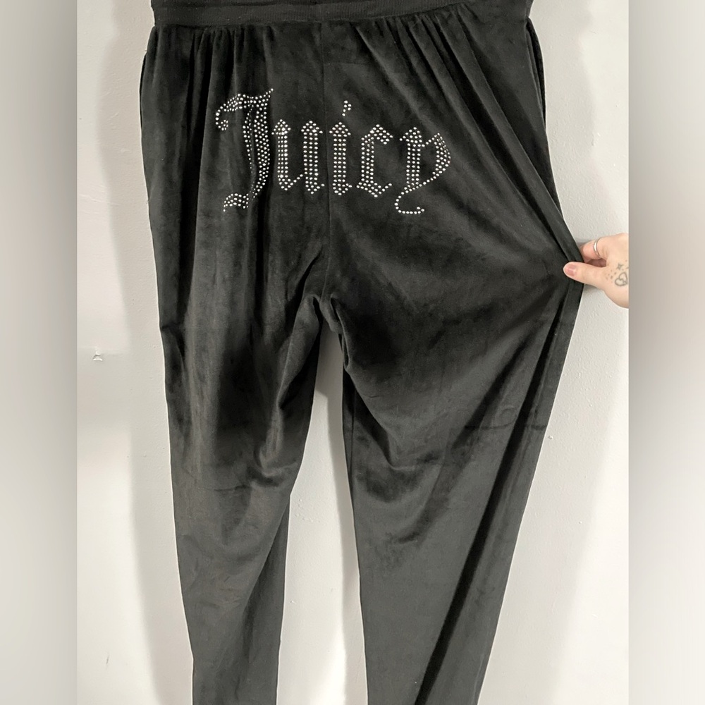 Juicy Couture Velvet Longe Pants! Super Comfortable!